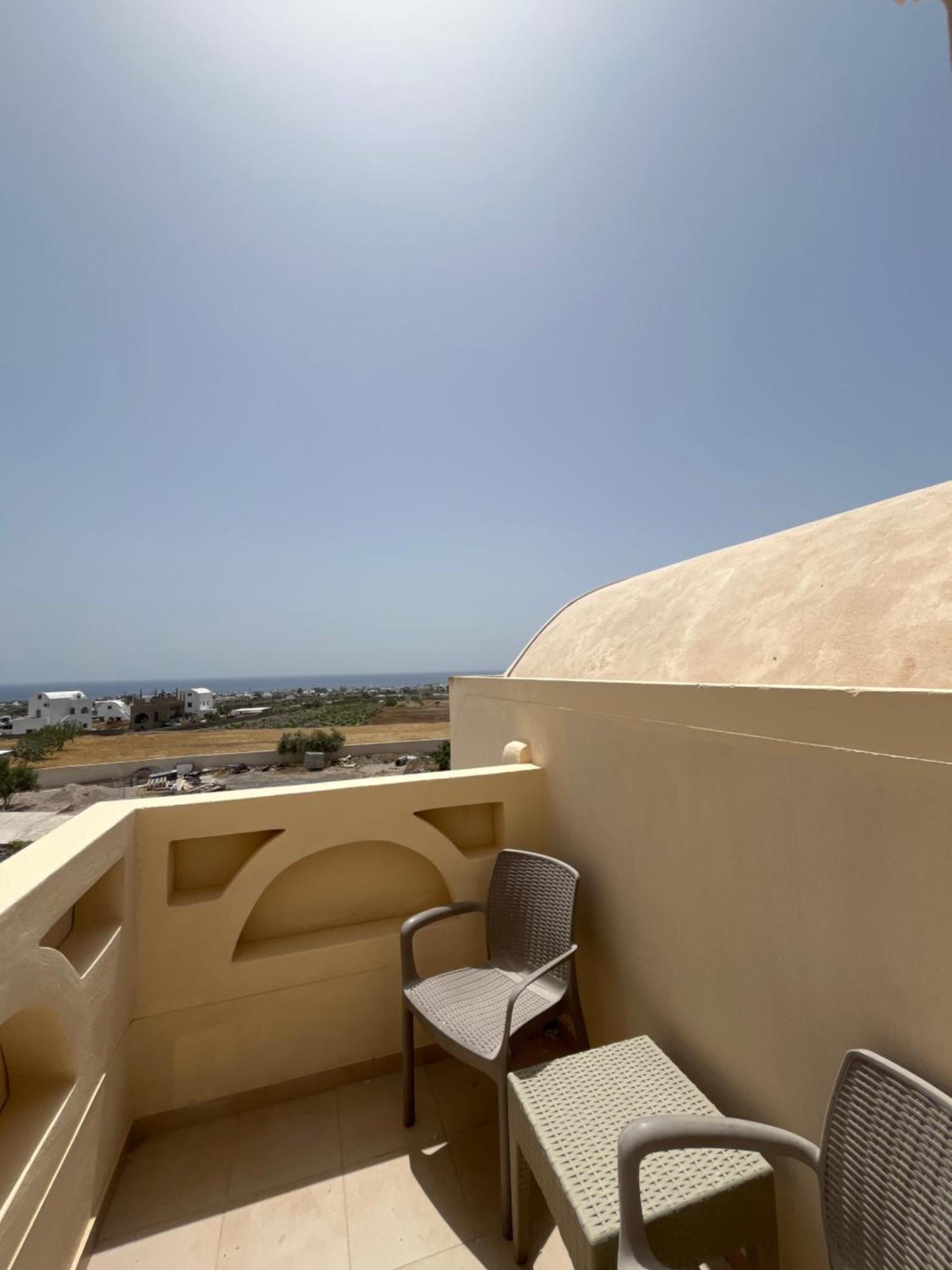 Leon Lux Apartments Perivolos  Exteriör bild